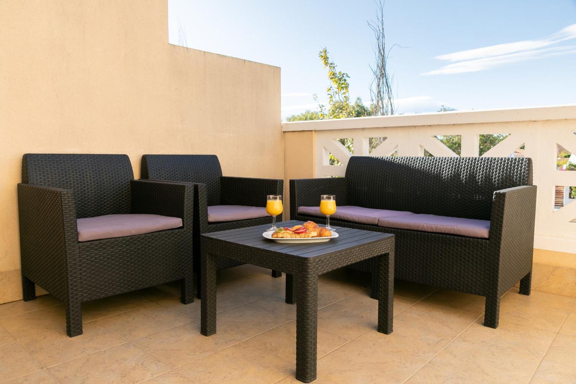 Apartment Alboscmar - En Con Piscina Y Cerca De La Playa - Deltavacaciones Riumar